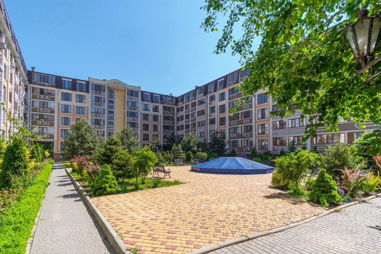 Lakki Apartment Odesa Exterior photo